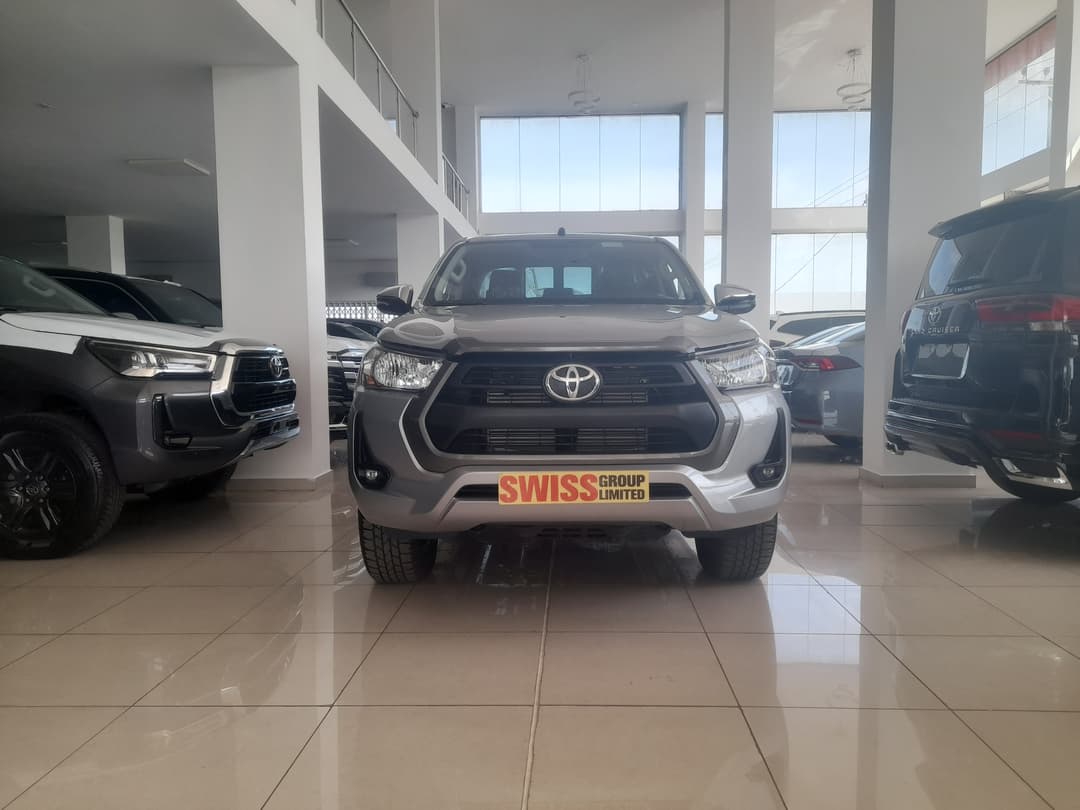 2023 Toyota Hilux 2.4L Diesel Key Start-swiss-group-limited